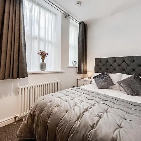 Old Steamship Quarters Whitby